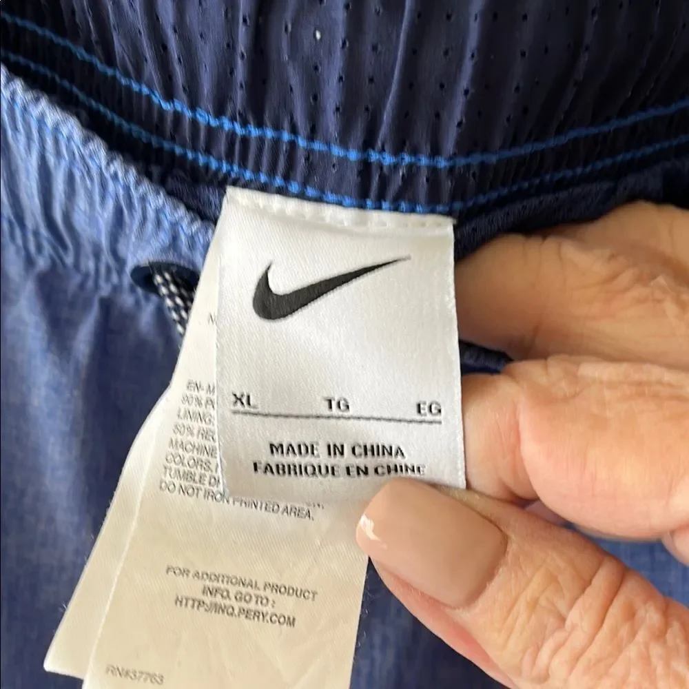 Nike Blue Swim Trunks Size XL GUC